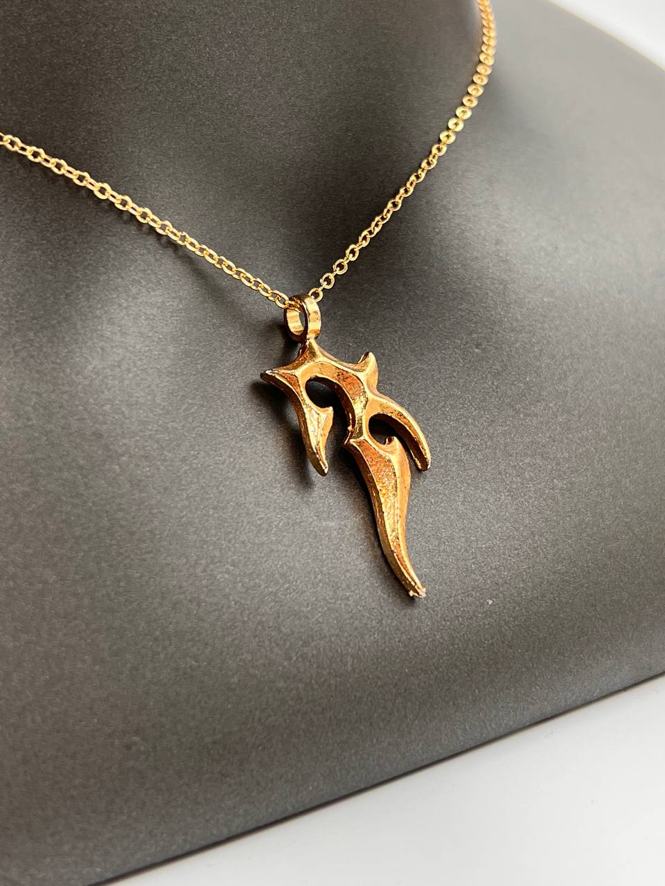 سلسلة أنيقة