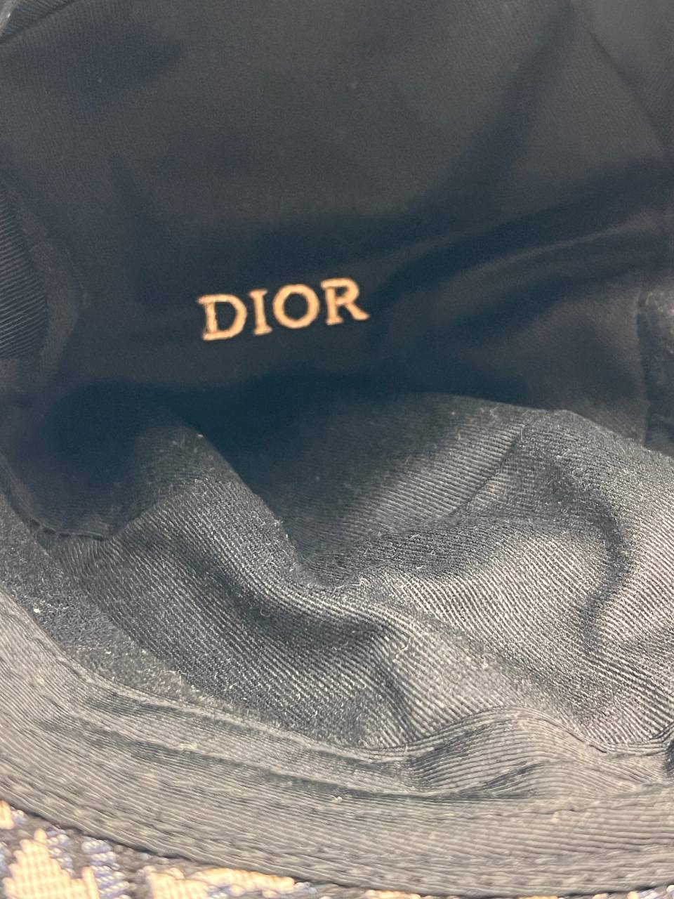 قبعة ديور باد بوي