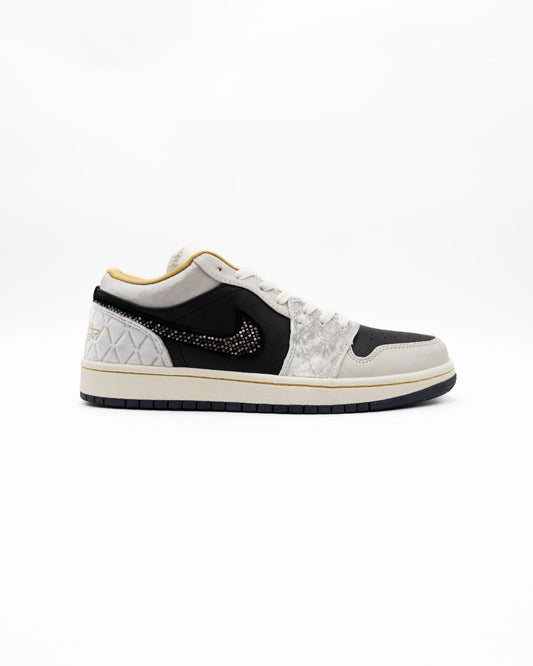 Nike Style Shoes – Lightweight, Sporty, Comfortable