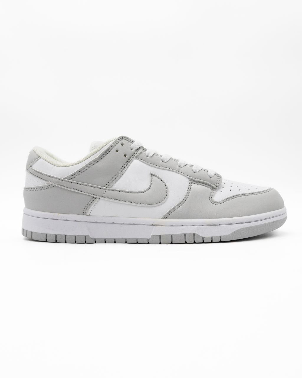 Nike Style Shoes – Lightweight, Sporty, Comfortable