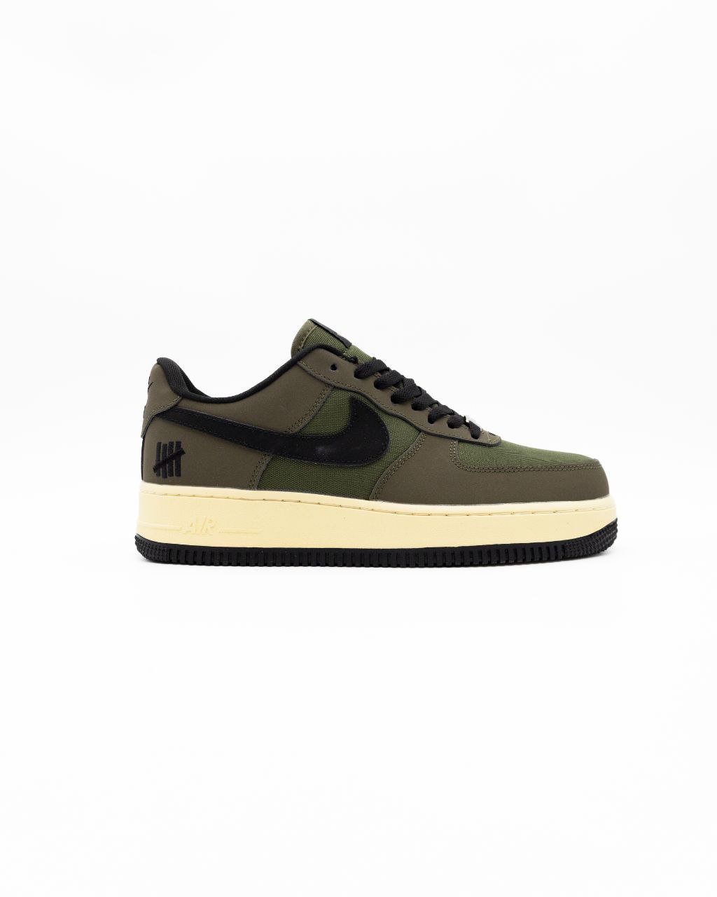 Nike Style Shoes – Lightweight, Sporty, Comfortable