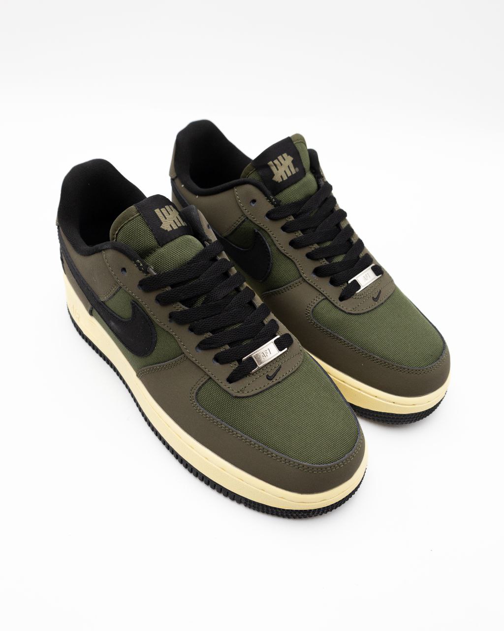 Nike Style Shoes – Lightweight, Sporty, Comfortable