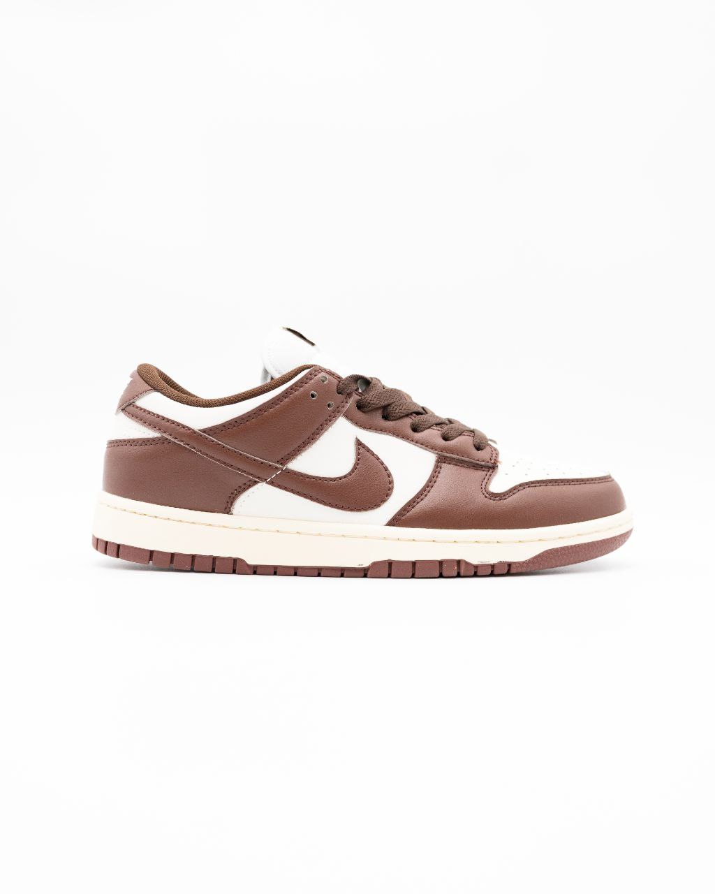 Nike Style Shoes – Lightweight, Sporty, Comfortable