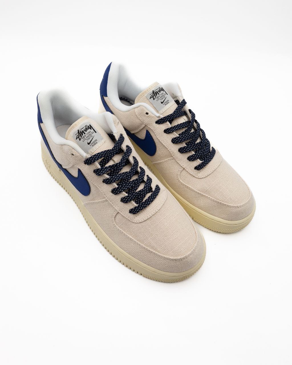 Nike Style Shoes – Lightweight, Sporty, Comfortable
