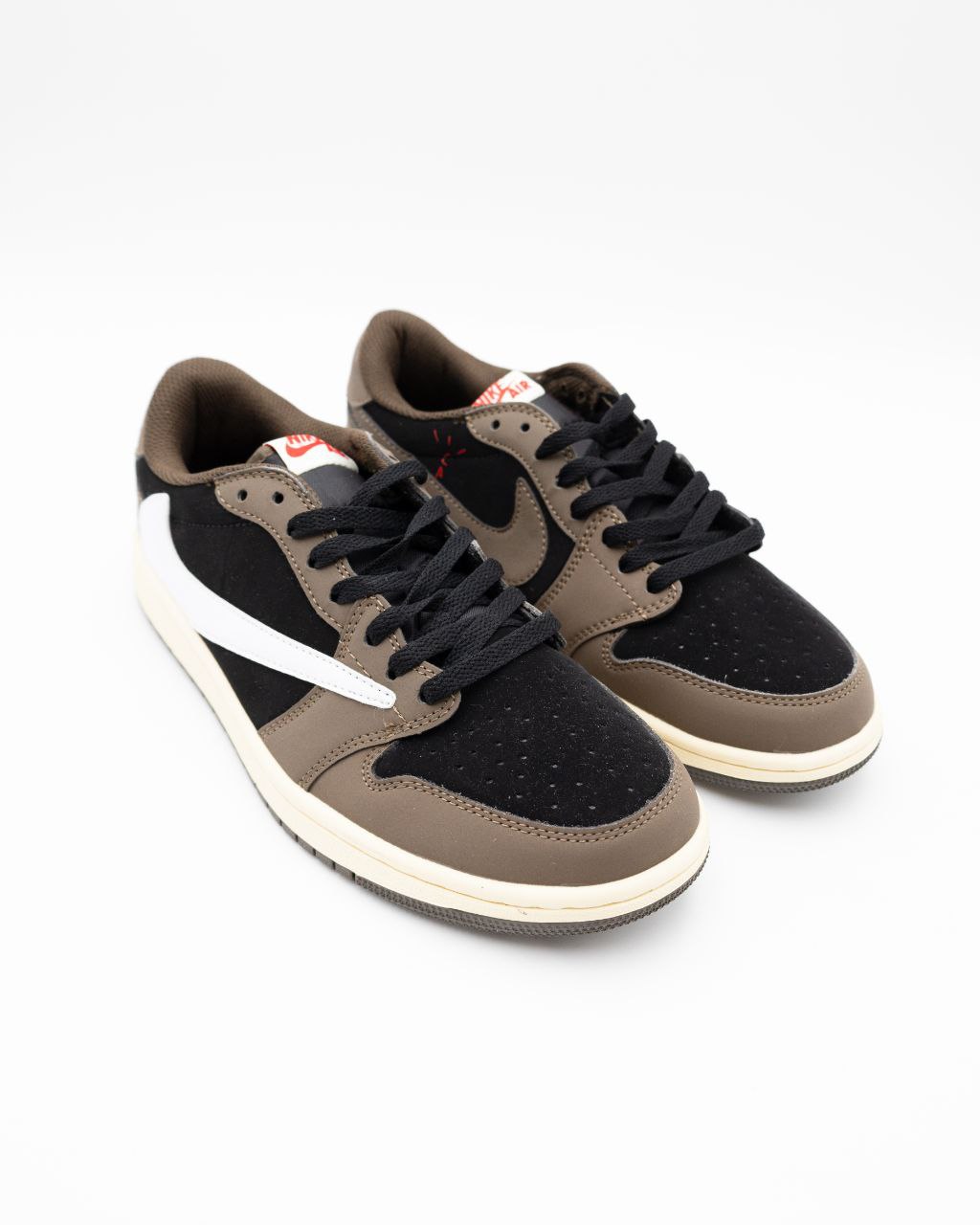 Nike Style Shoes – Lightweight, Sporty, Comfortable