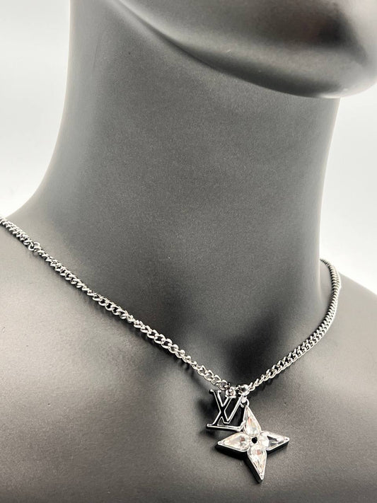 سلسلة فائقة