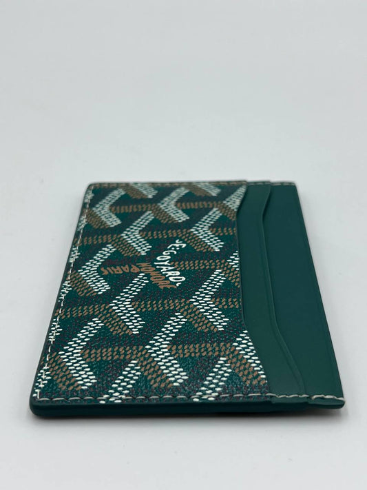 حامل بطاقة جويارد سوبر