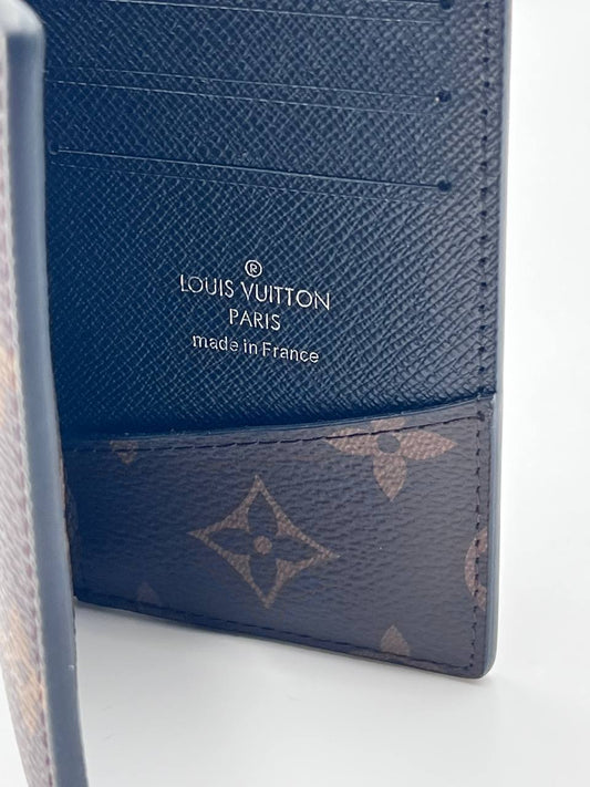 محفظة LV متوسطة الحجم