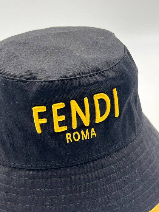 قبعة الصبي الشرير باللونين الأسود والأصفر