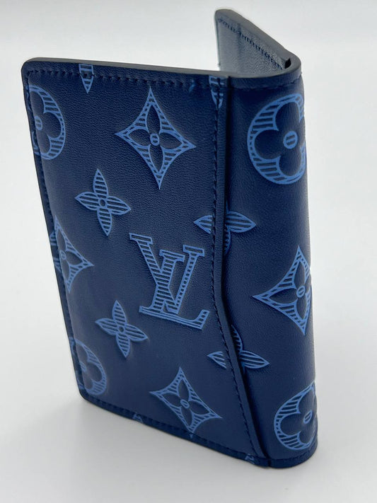 محفظة LV متوسطة الحجم